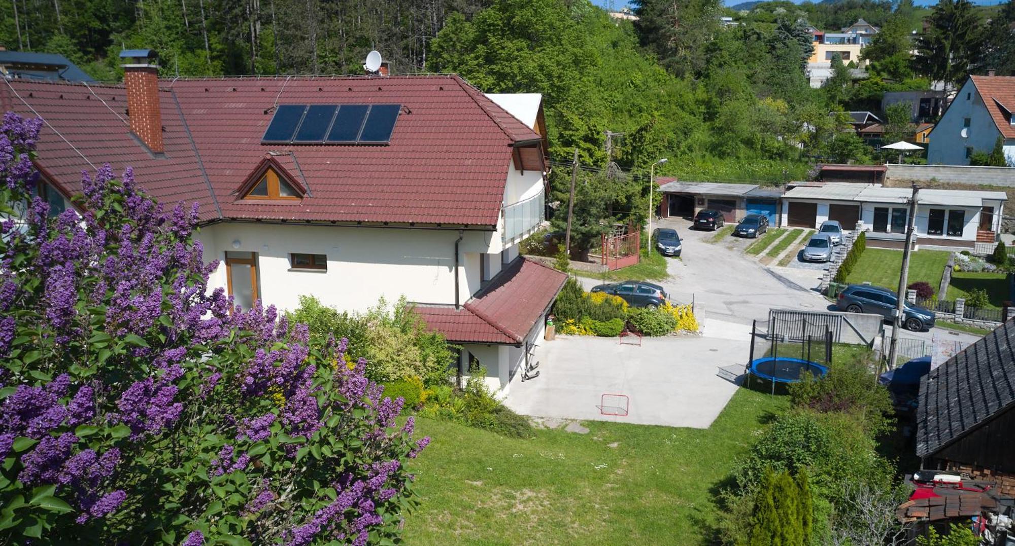 Penzion Emilia Ruzomberok Exterior foto